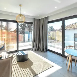 livemalaga-pedregalejo-suites.1costadelsol.com/